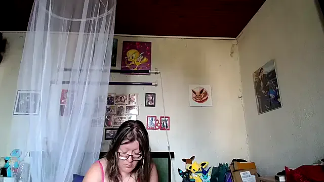 Lilirose-63 on StripChat 