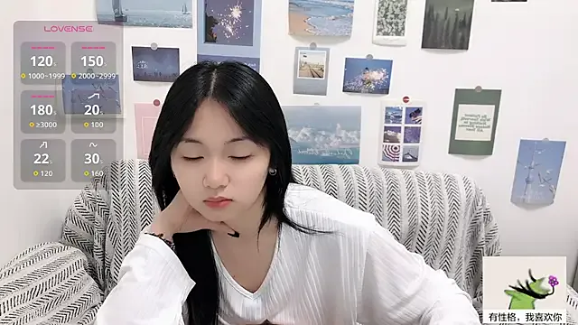 LiLiYbaby on StripChat 