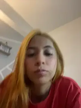 Little_ginger on StripChat 