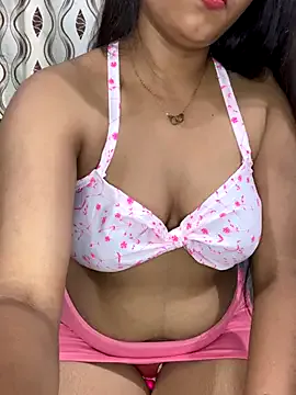 little_shadow on StripChat 