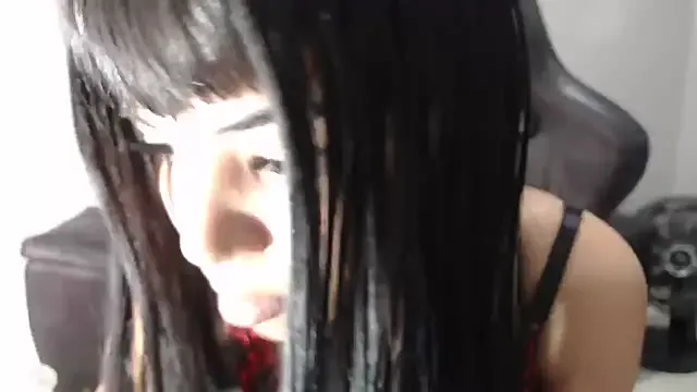 Livia_Diaz on StripChat 