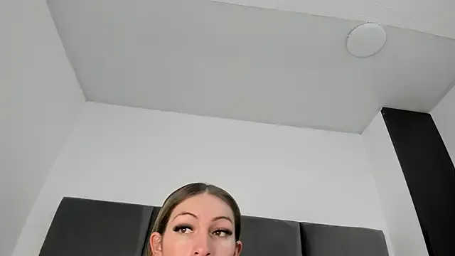 Lizz_Luna — you want to see how a real man fucks me