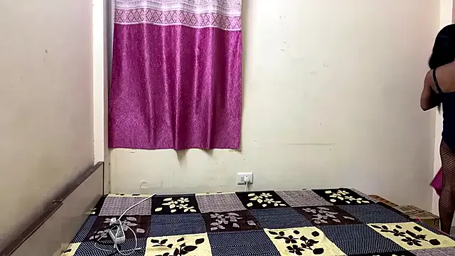 LuvLayla on StripChat 