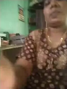 MaaliiiPonuTamil on StripChat 