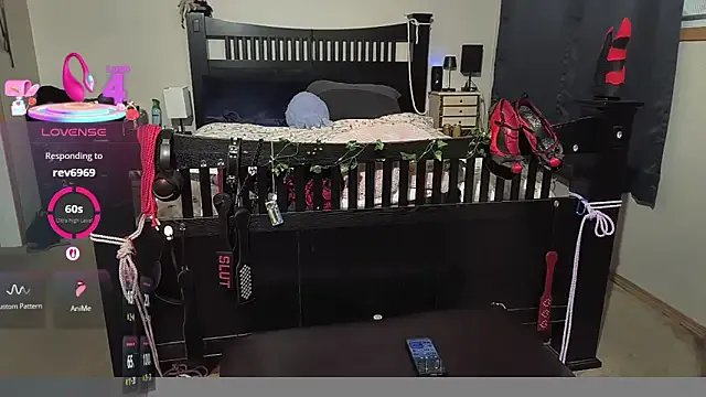 MacabreCouple on StripChat 