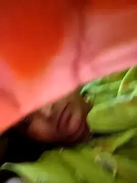 madavi123 on StripChat 