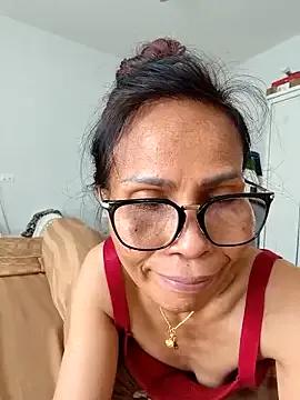 Mama_Eva_1 on StripChat 