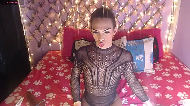 MARGOTFERRER — In search of my boyfriend-... white part