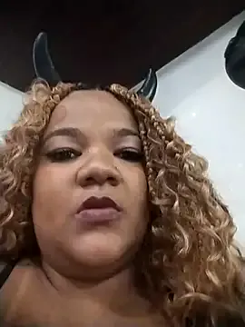 Meellcarioca on StripChat 