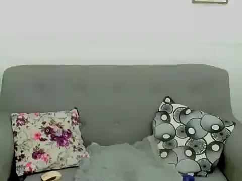 Miaa_Doll_ on StripChat 