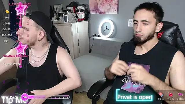 mikienn on StripChat 