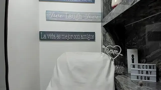 miss_danika on StripChat 