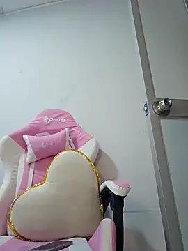 Miss_Pompitas23 on StripChat 