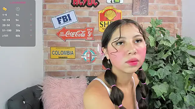 misss_luxury on StripChat 