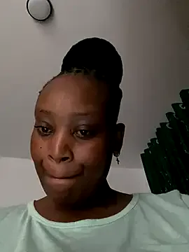 MsWhiteChocolatte — Freechat on StripChat