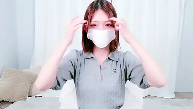 NANA_chan_1 on StripChat 