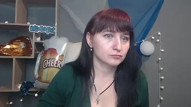 NinaFlawlees on StripChat 