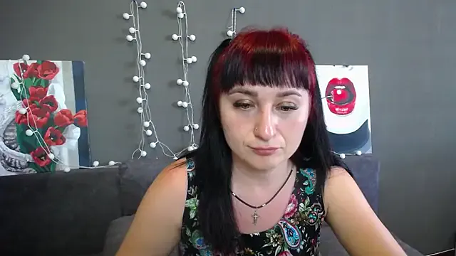 NinaFlawlees on StripChat 