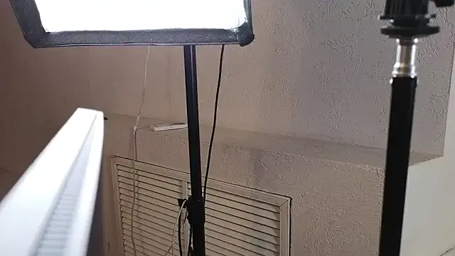 Penelope_Pinky on StripChat 