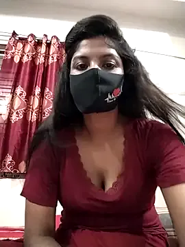 Queen-Any on StripChat 