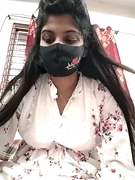 Queen-Any on StripChat 