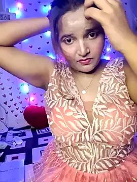 QueerSofty on StripChat 