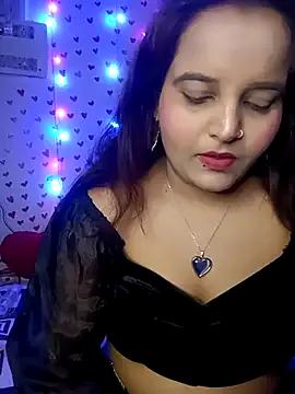 QueerSofty on StripChat 