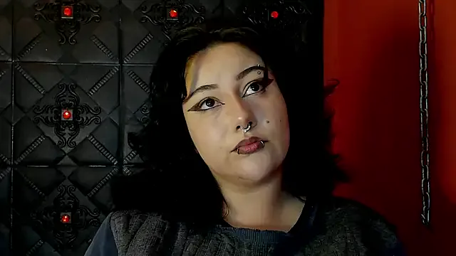 SabbathSinclair on StripChat 