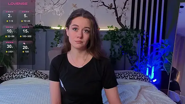 SkyHelen — Cat pose