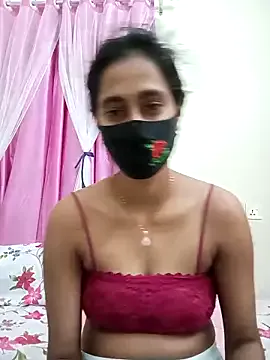 Softecho-03 — Show my full body