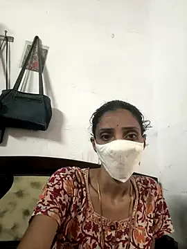 sweetreddy-02 on StripChat 