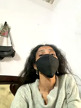 sweetreddy-02 on StripChat 