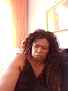 TALLNSEXY48 on StripChat 