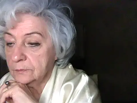 ValeriaKroww — Private on StripChat