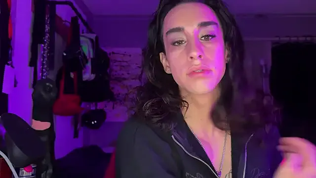 xoFrankie — Mommy Pants off/ booty shake 